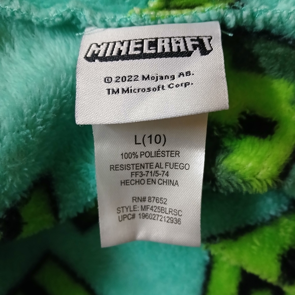 Minecraft Kids Pajama Robe - Picture 3 of 8